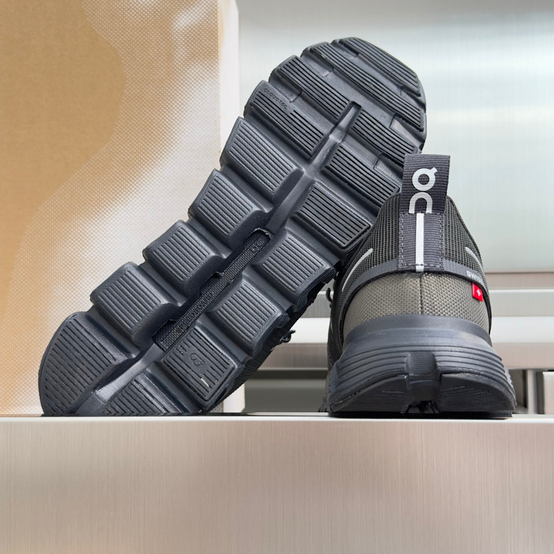 On Cloud 6 Dark Grey & Charcoal Sneakers