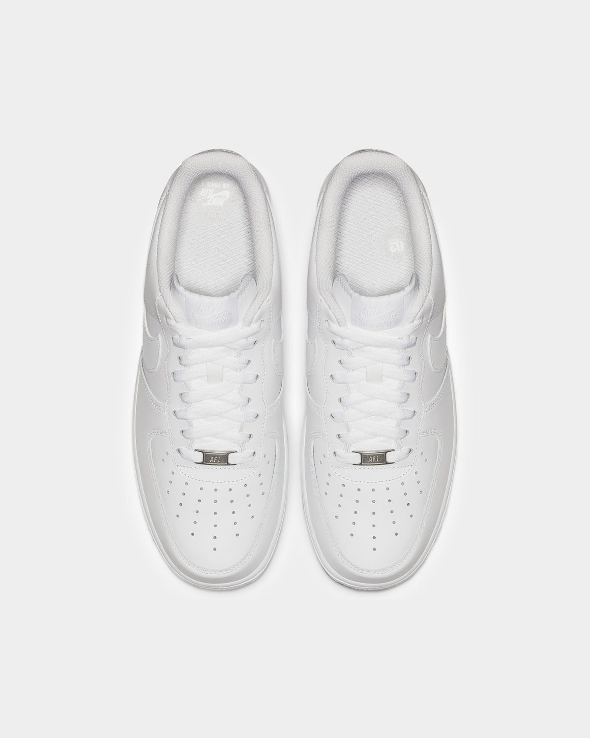 Nike Air Force 1 ’07 Triple White Sneakers