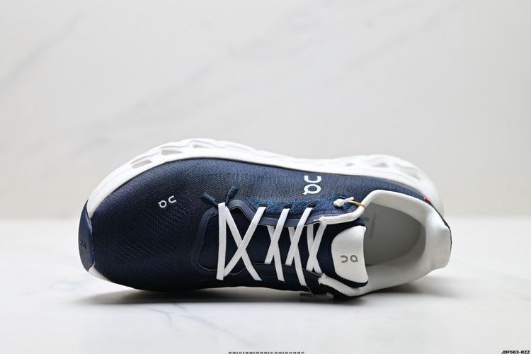 On Cloudtilt Navy & Cream Sneakers