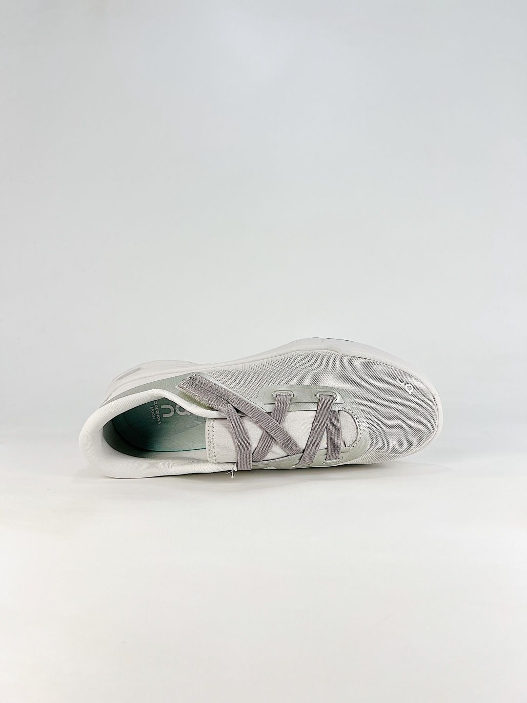 On Cloudnova Moon White & Grey Sneakers
