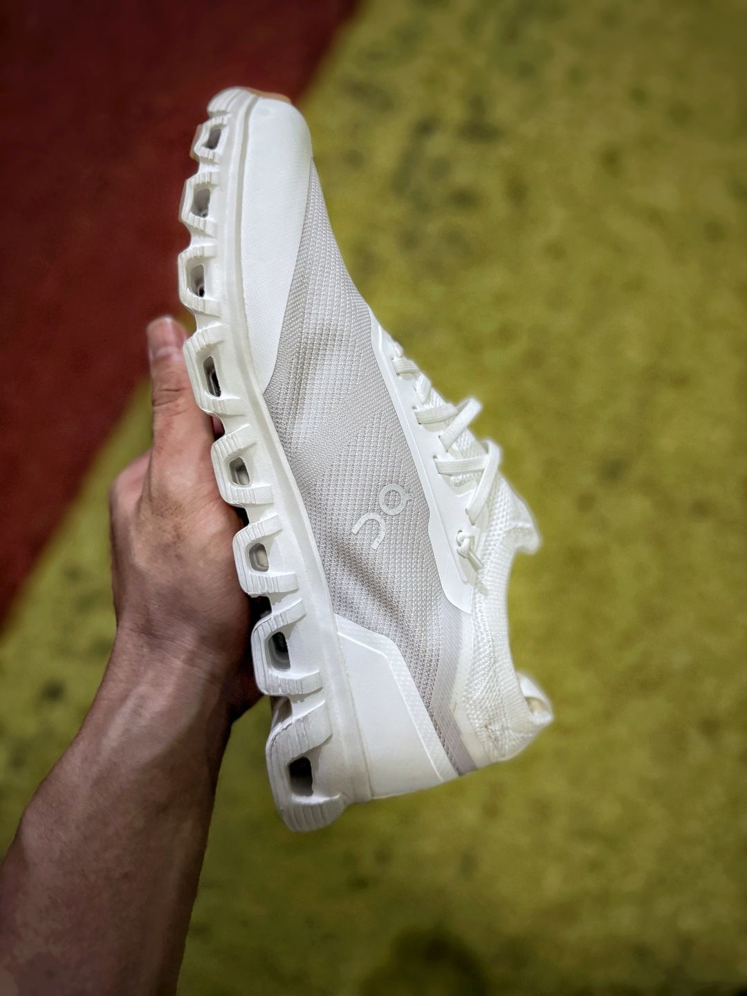 On Cloudultra White & Light Grey Sneakers