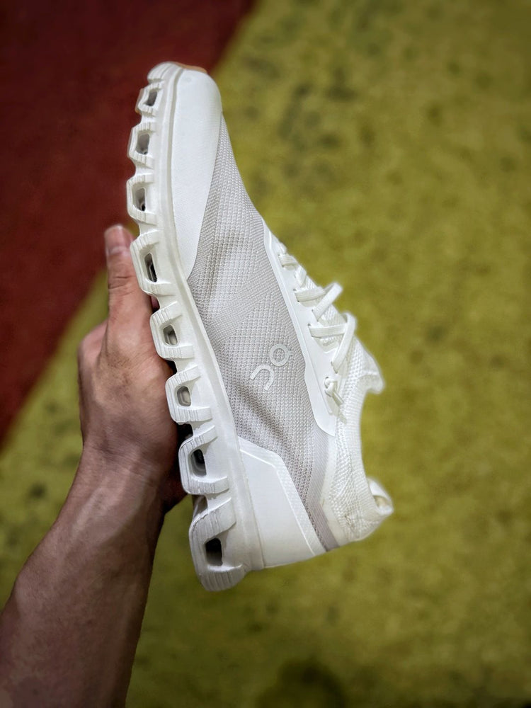 On Cloudultra White & Light Grey Sneakers