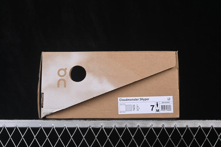 On Cloudmonster 3 Hyper Ivory & Flurry Sneakers