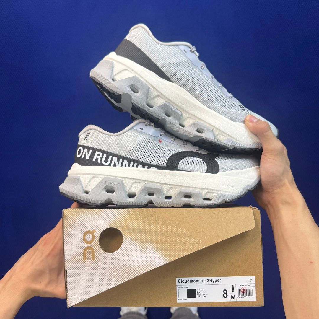 On Cloudmonster 3 Hyper Cream & Mint Sneakers