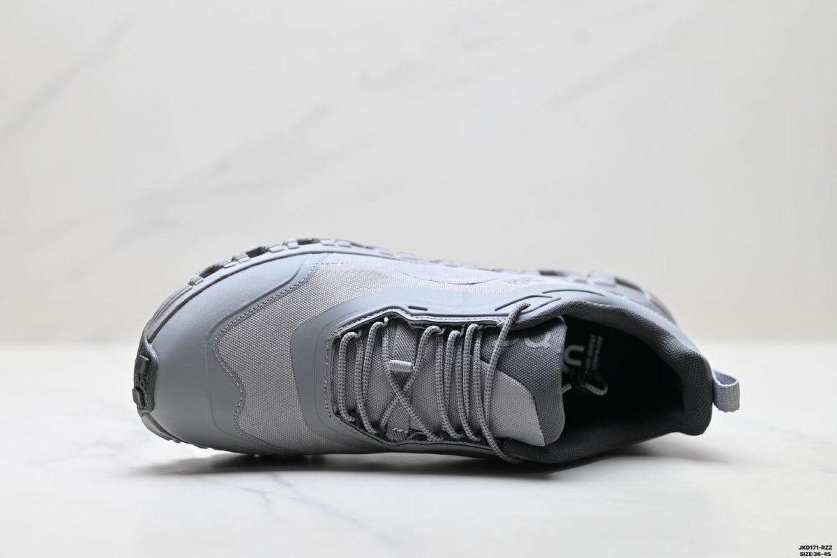 On Cloud 6 Geo Grey Sneakers