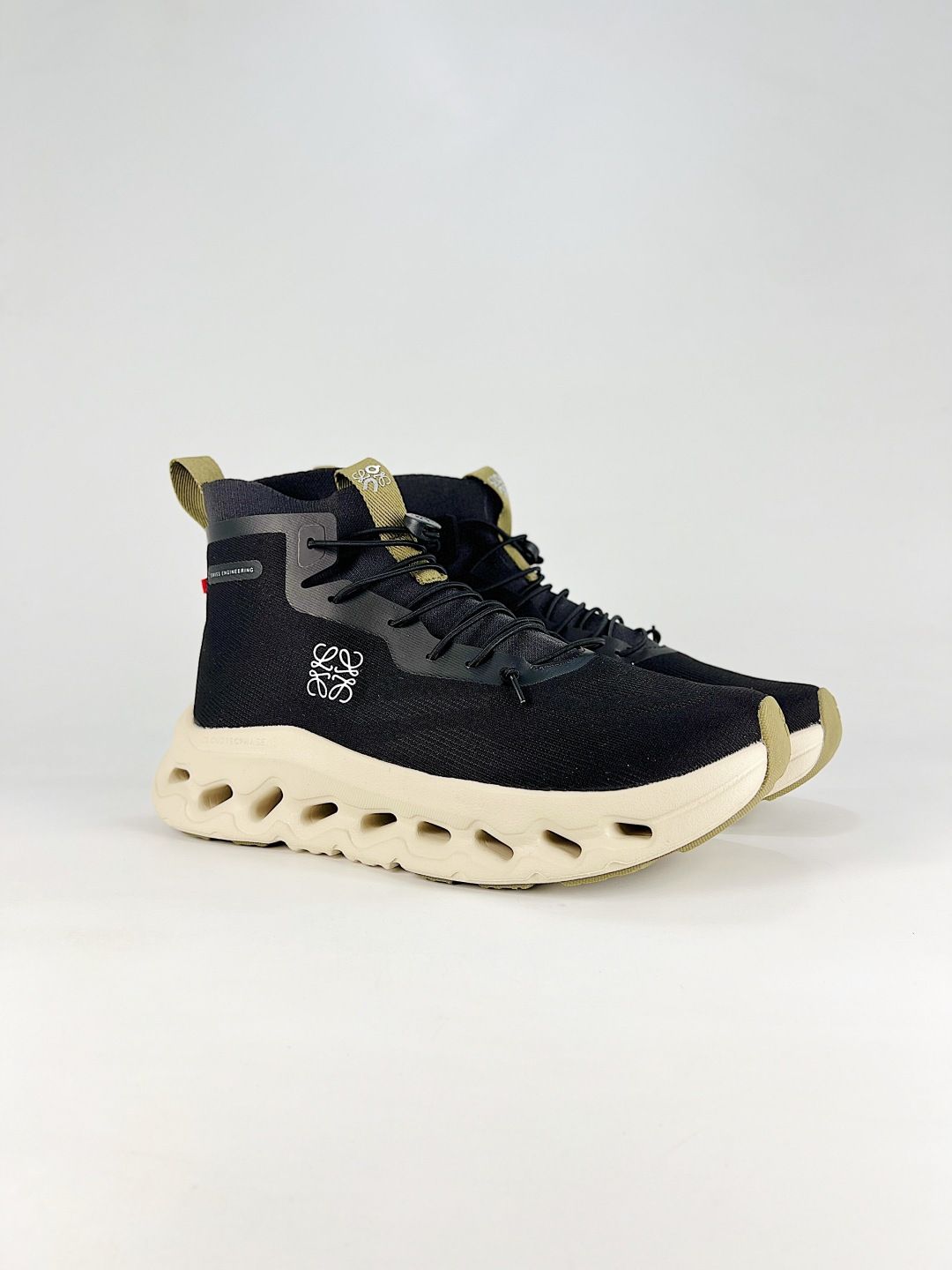 On Black & Ivory High-Top Sneakers