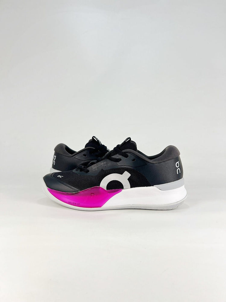 On THE ROGER Pro 3 Clay Black & Pink Sneakers