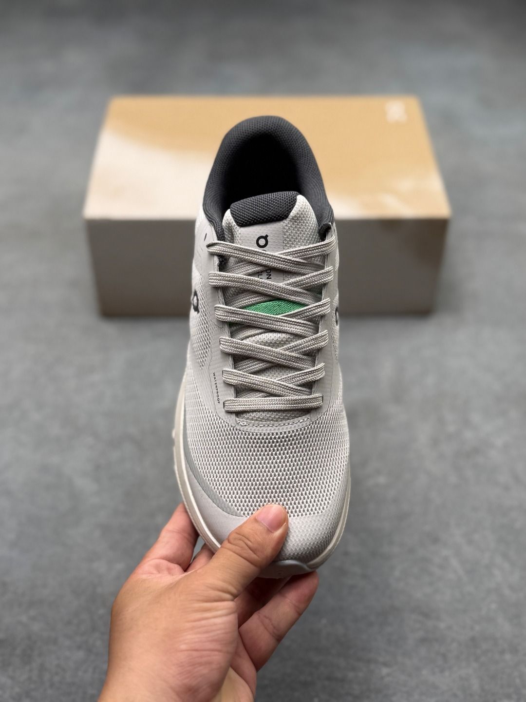 On Light Grey Sneakers oudVista 3 MiP