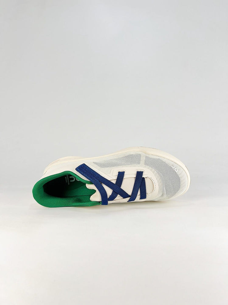 On Cloudnova Moon White & Green Sneakers