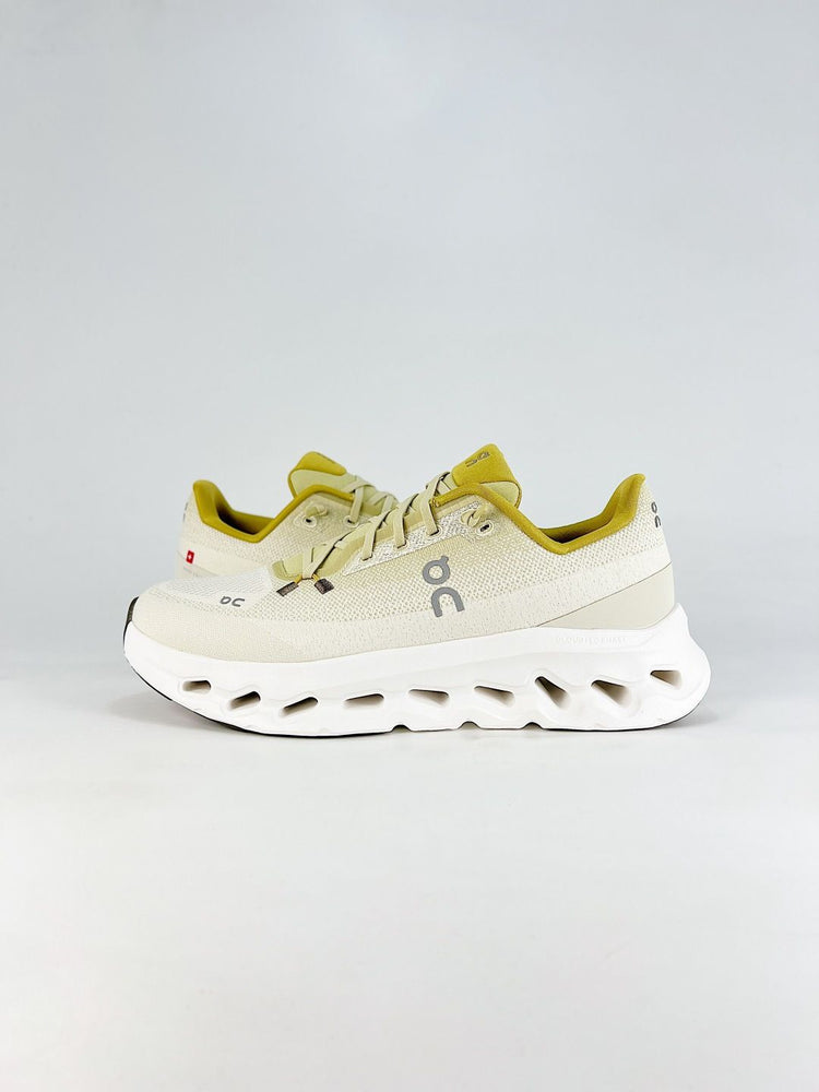 On White & Lime Sneakers Cloud X