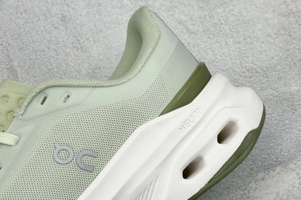 On Cloudpulse 2 Cream & White Sneakers