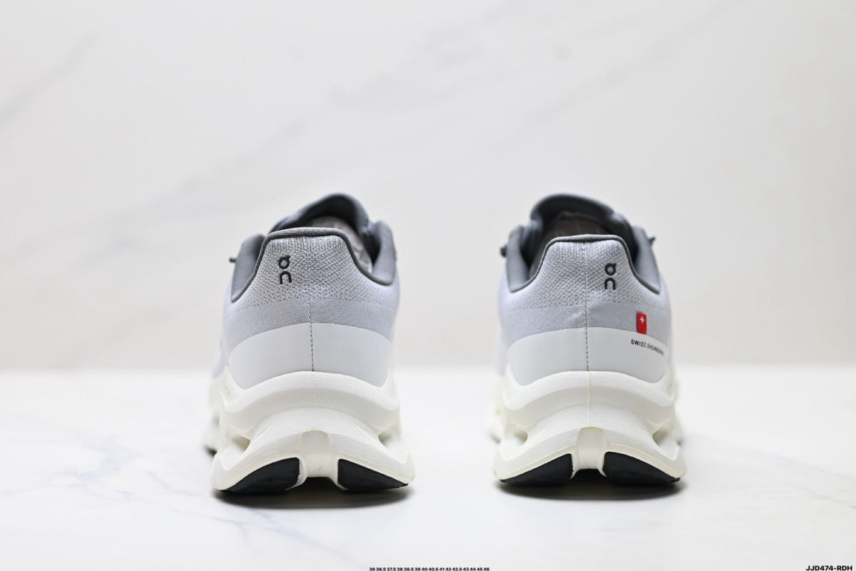 On Cloudtilt Grey & Cream Sneakers