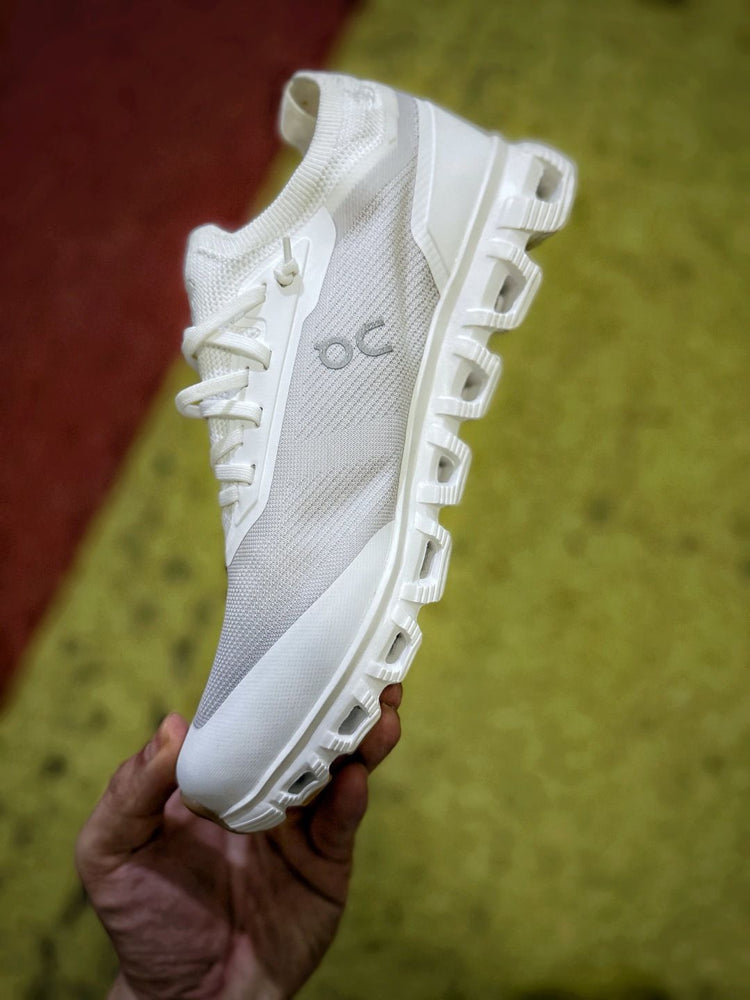 On Cloudultra White & Light Grey Sneakers