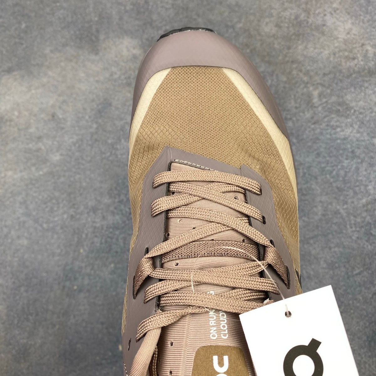 On Cloudvista 2 Taupe & Sand Sneakers