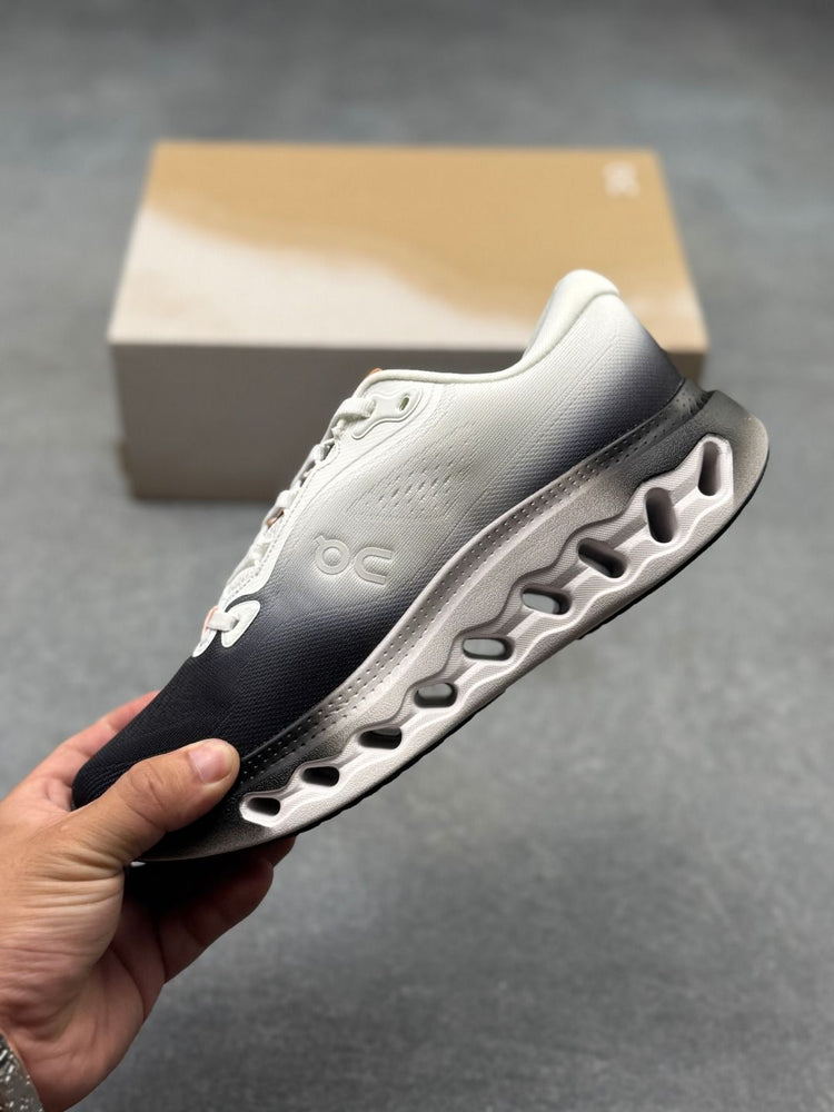 On Cloudsurfer 3 Black & Light Grey Sneakers