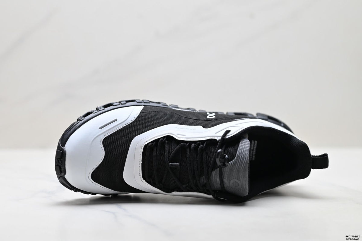 On Cloud 6 Geo Black & White Sneakers
