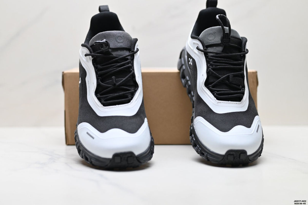 On Cloud 6 Geo Black & White Sneakers