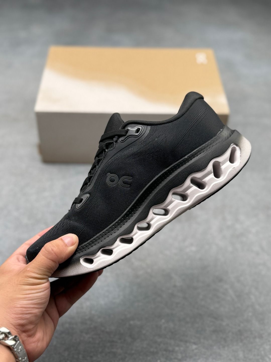 On Cloudsurfer 3 Black & Grey Sneakers