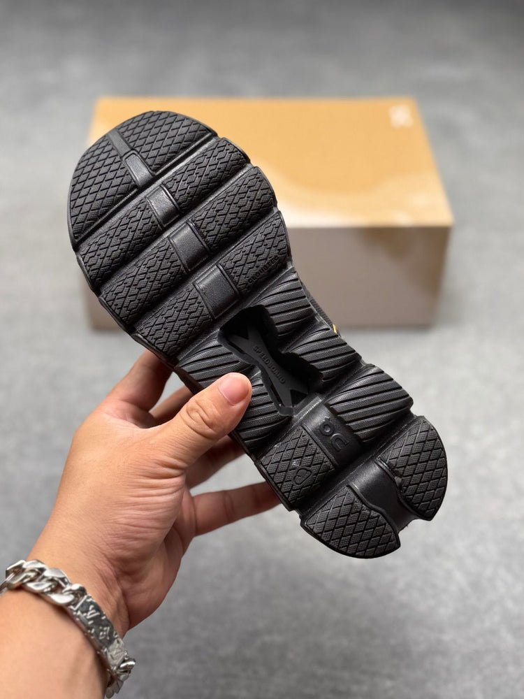 On Cloud X 4 Black Sneakers with Lime Details