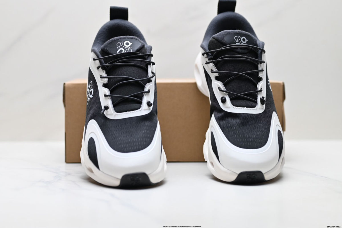 Oudsolo On Black & White Sneakers