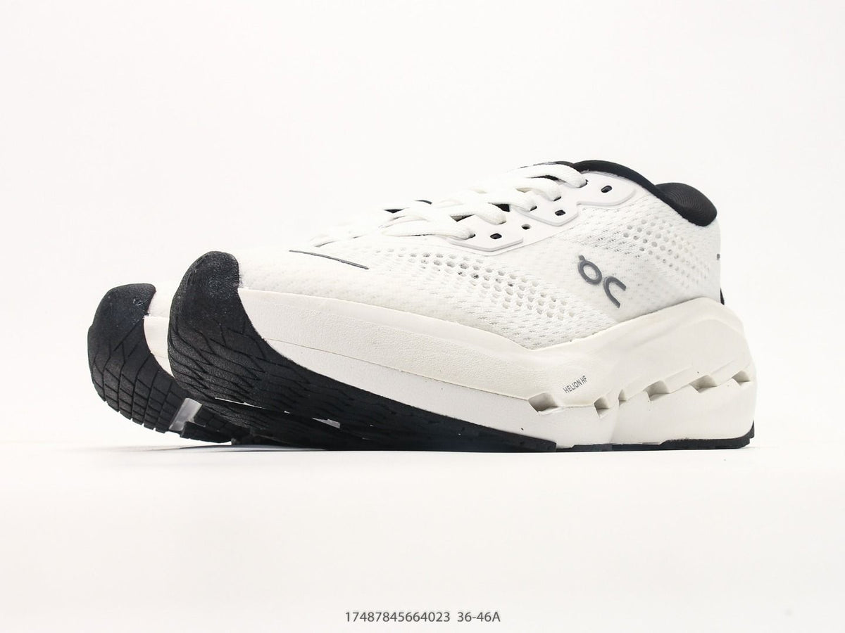 On THE ROGER Pro Fire White & Black Sneakers