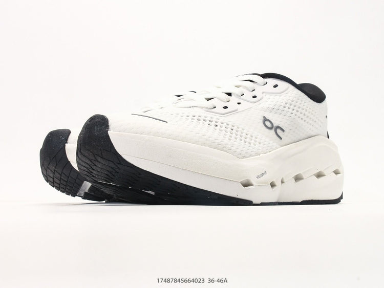 On THE ROGER Pro Fire White & Black Sneakers