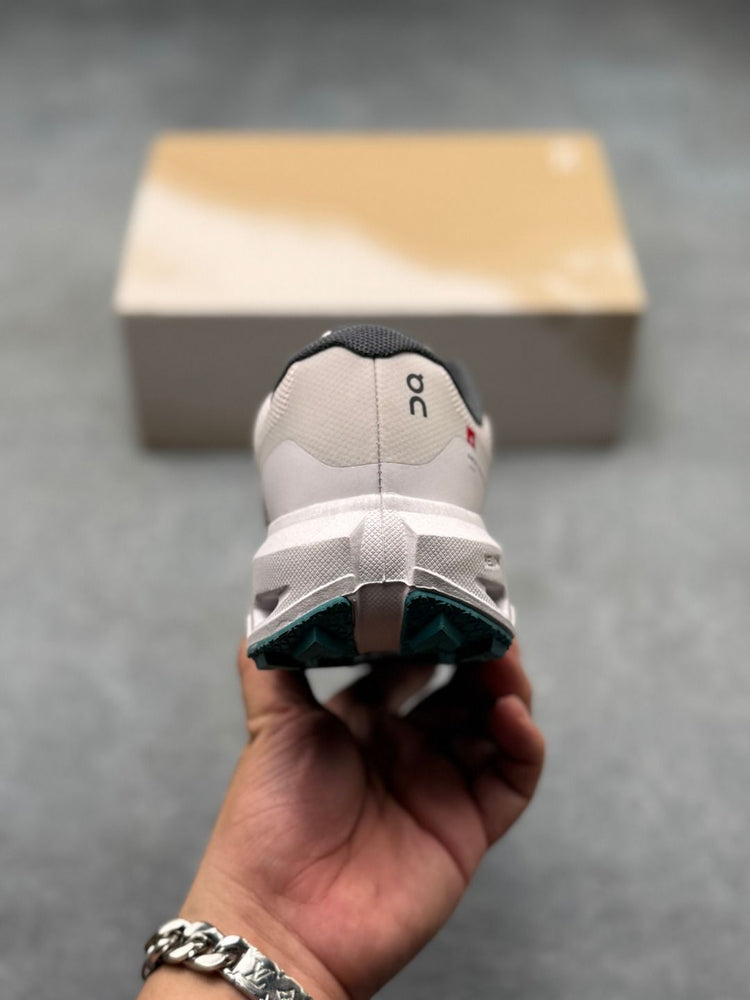 On Light Grey & Charcoal Sneakers oudVista 3 MiP