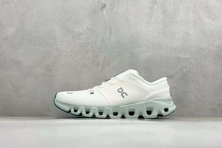 On Cloud X 5 White & Mint Sneakers