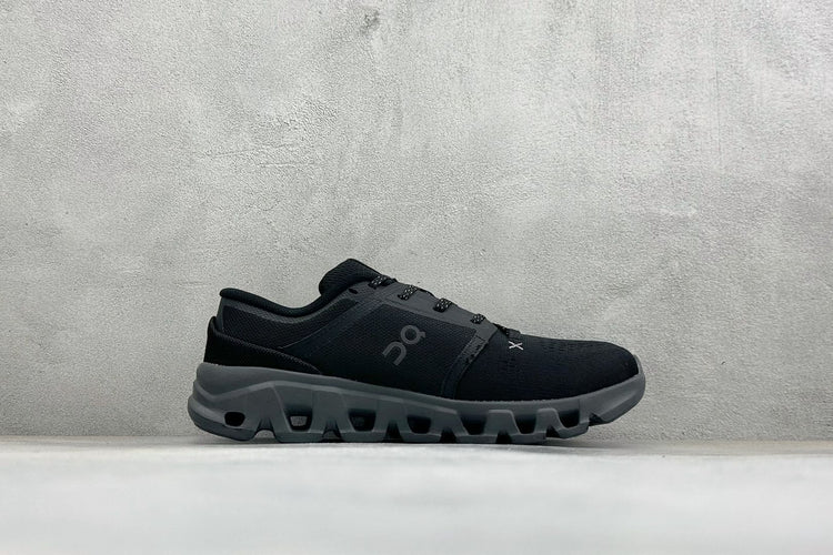 On Cloud X 5 Black & Charcoal Sneakers