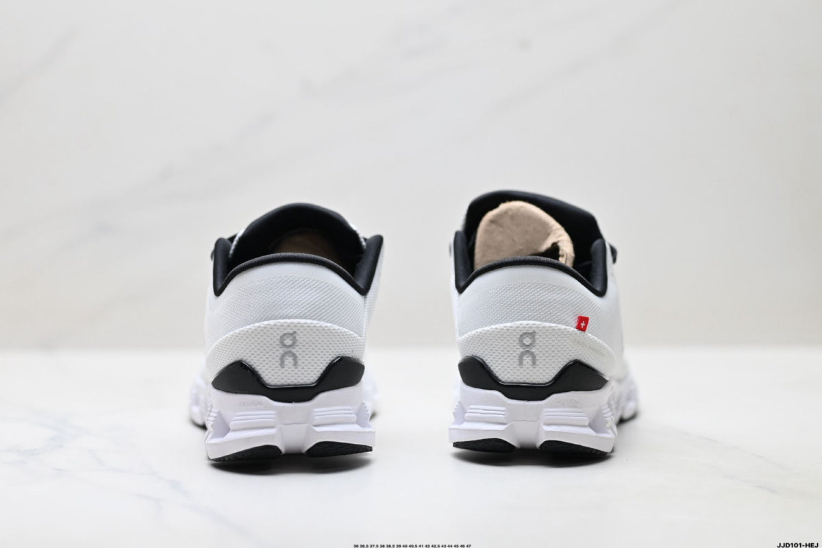 On Cloud X 4 White & Black Sneakers
