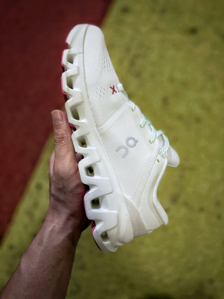 On Cloud X 5 White & Mint Sneakers