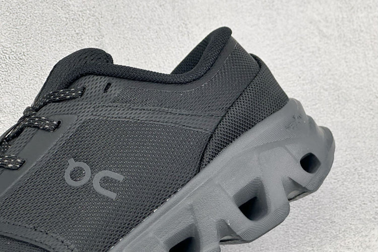 On Cloud X 5 Black & Charcoal Sneakers
