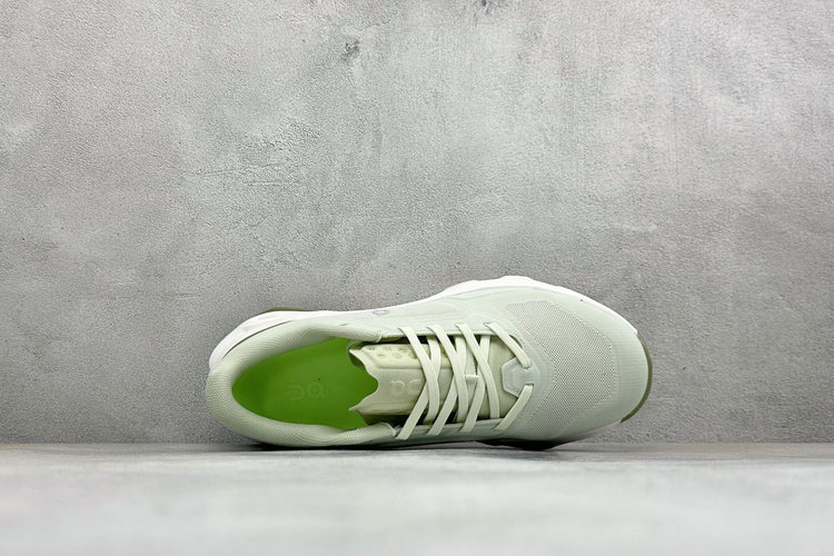 On Cloudpulse 2 Cream & White Sneakers