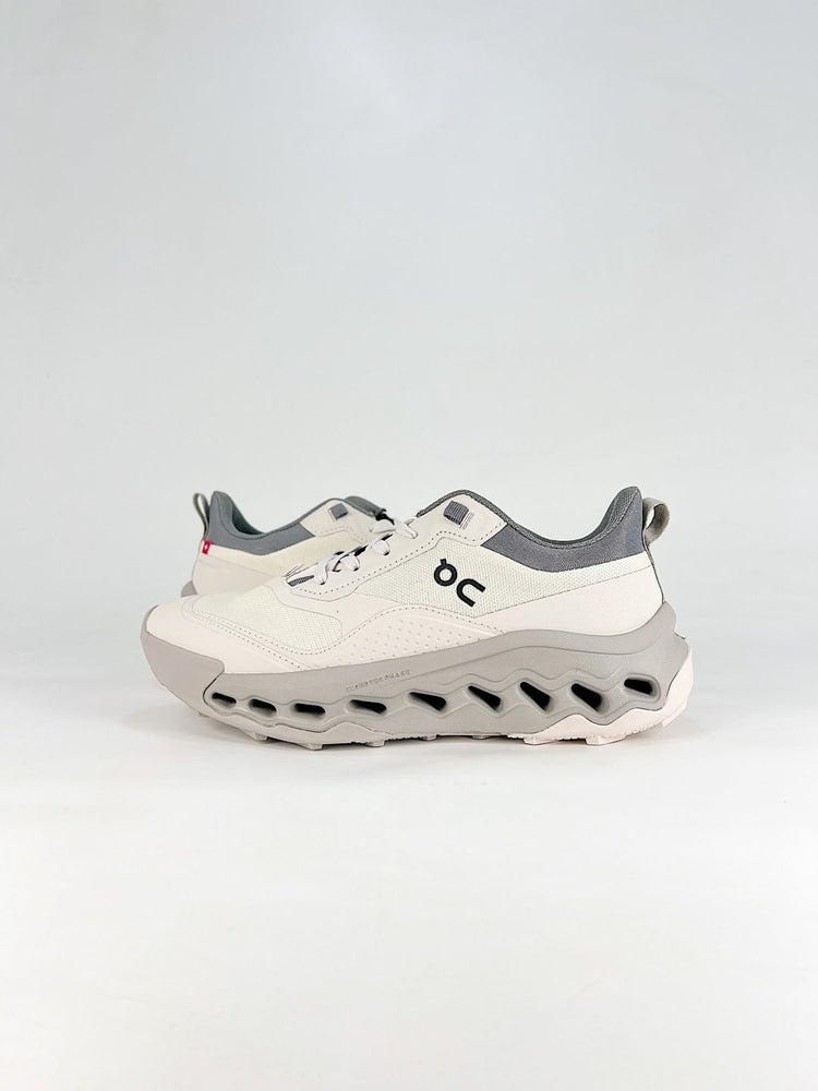 On Cloudleap White & Grey Sneakers