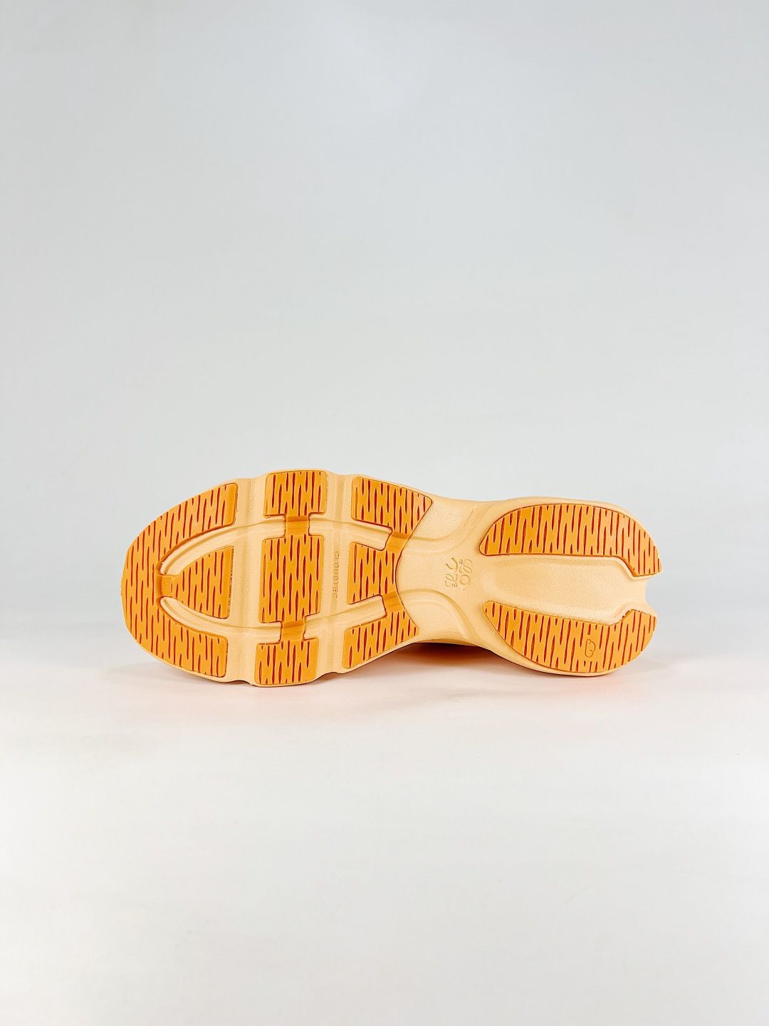 Oudsolo On Yellow Sneakers