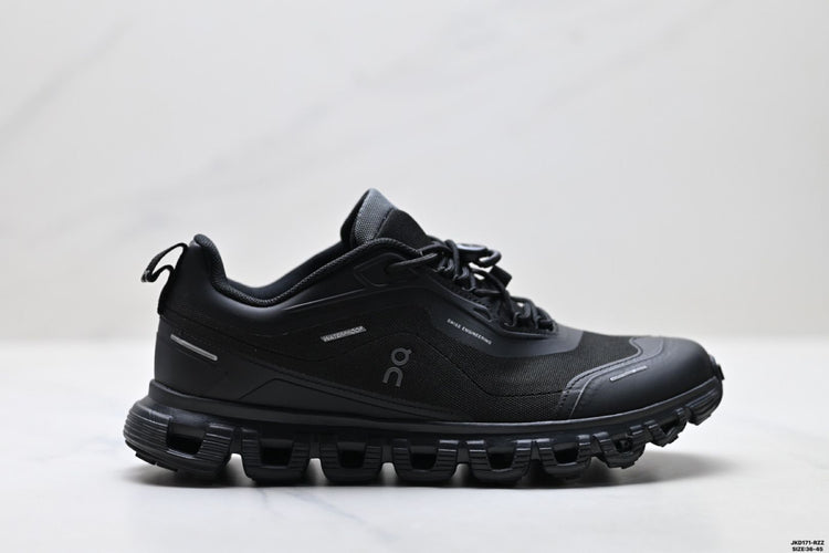 On Cloud 6 Geo All-Black Sneakers