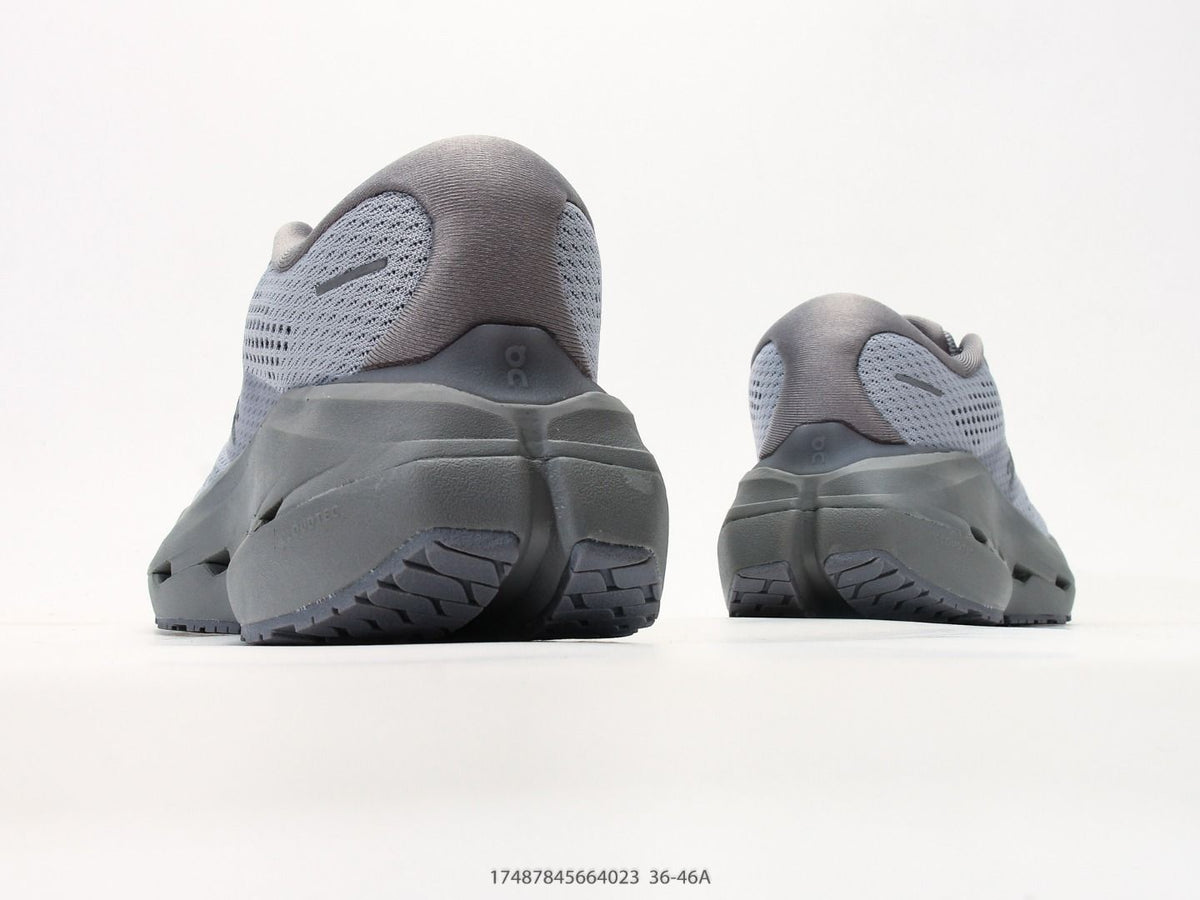 On THE ROGER Pro Fire Grey Sneakers