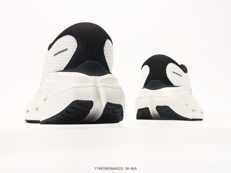 On THE ROGER Pro Fire White & Black Sneakers