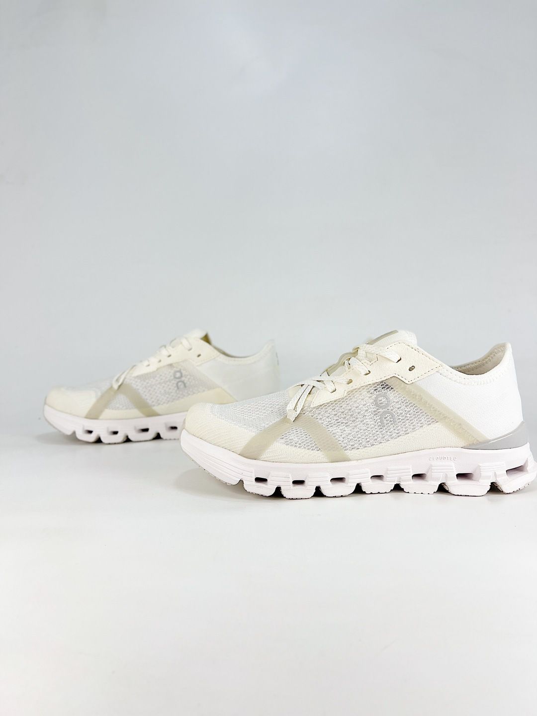 On Cloud X 4 White Sneakers