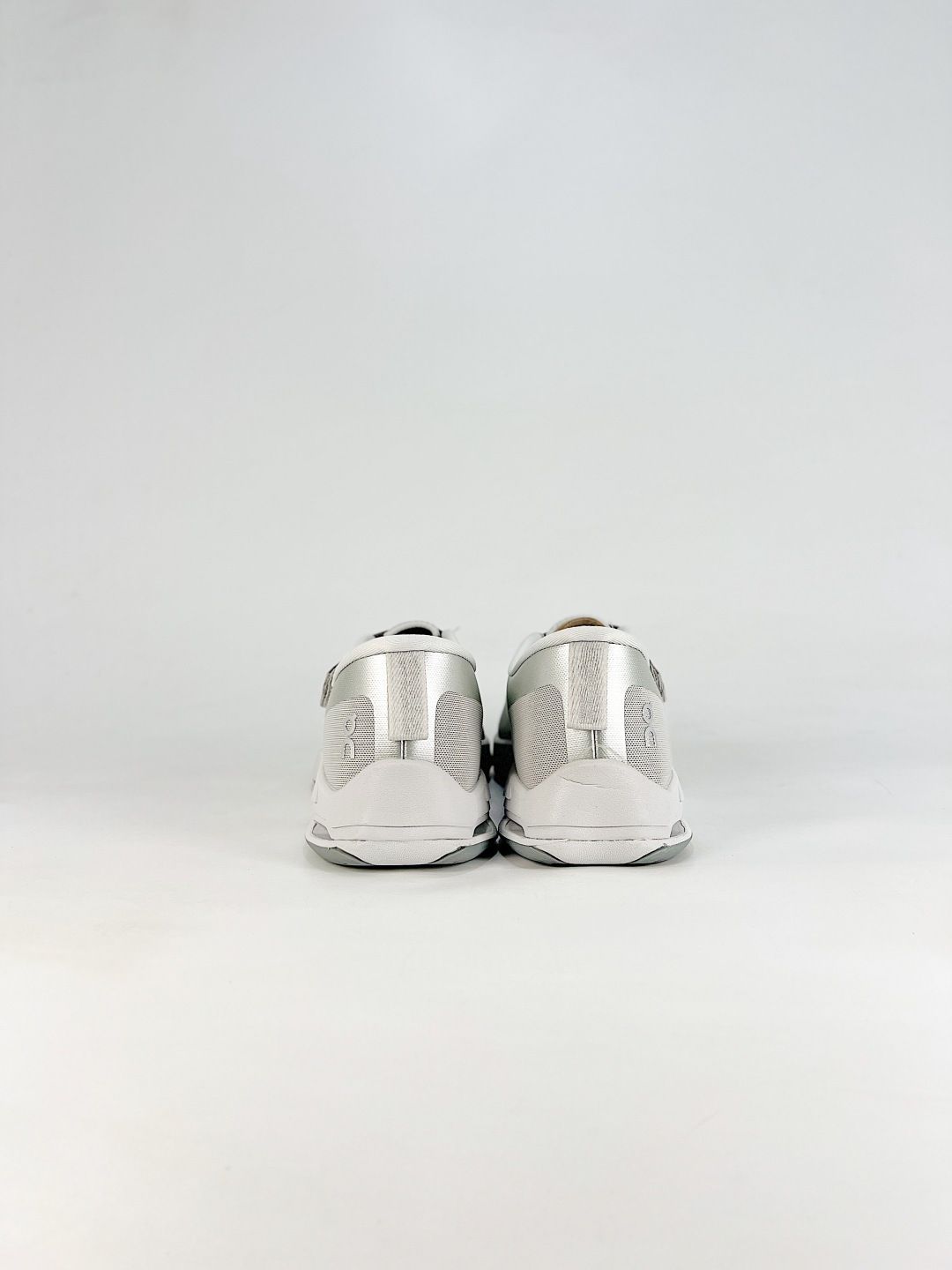 On Cloudnova Moon White & Grey Sneakers