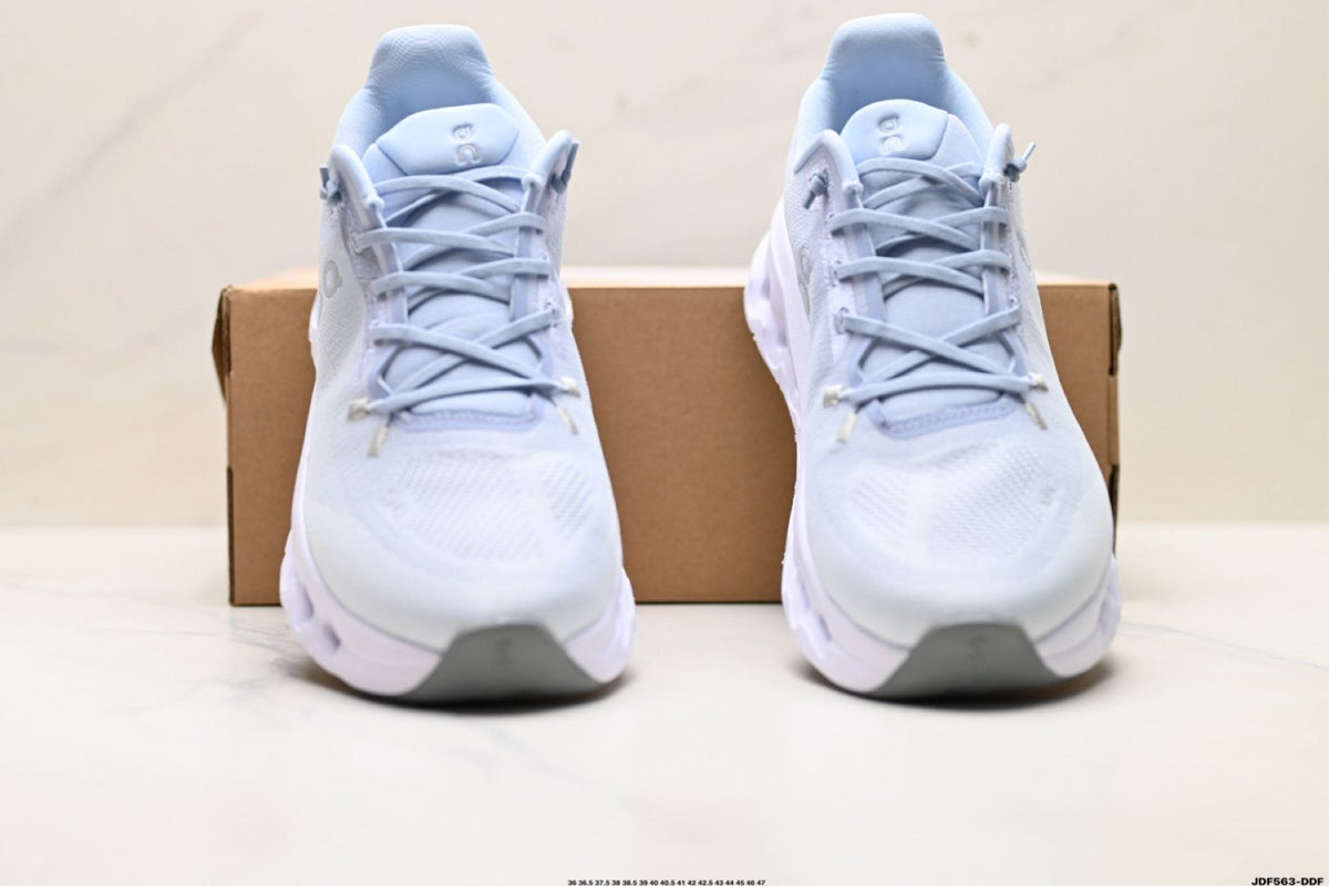 On Cloudtilt Light Grey Sneakers
