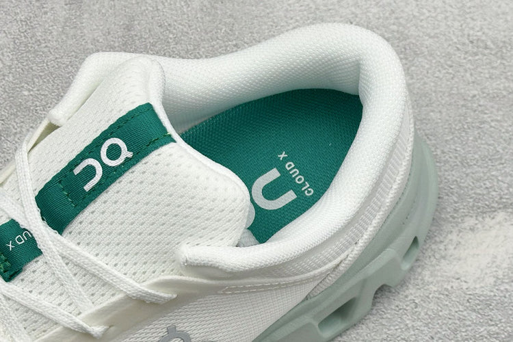 On Cloud X 5 White & Mint Sneakers