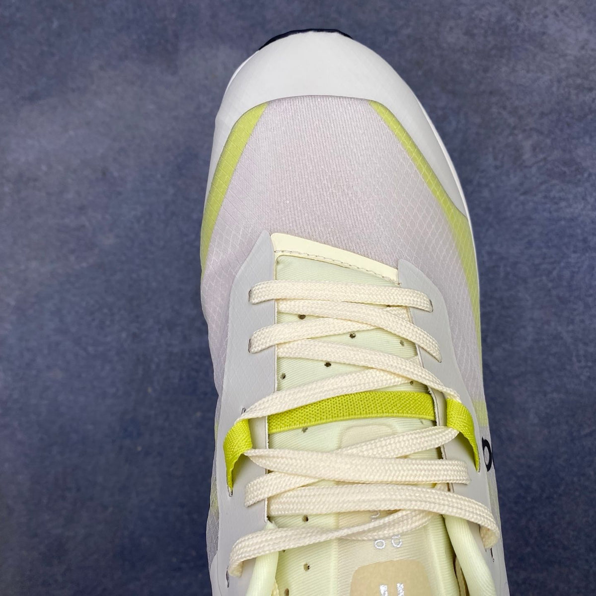 On Cloudvista 2 Cream & Lime Sneakers