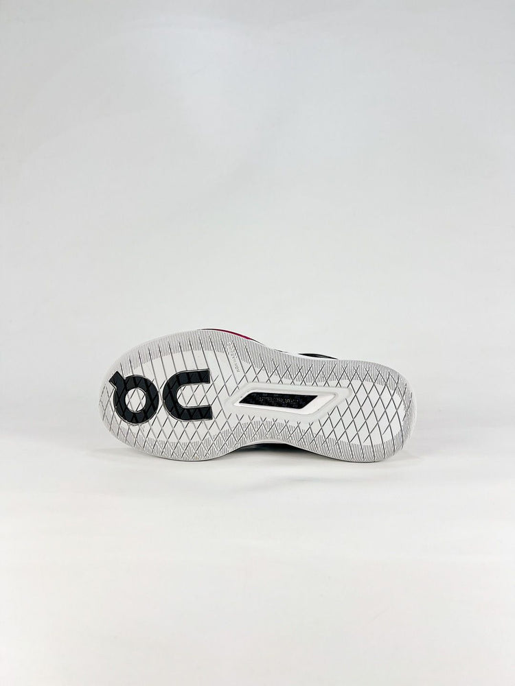On THE ROGER Pro 3 Clay Black & Pink Sneakers