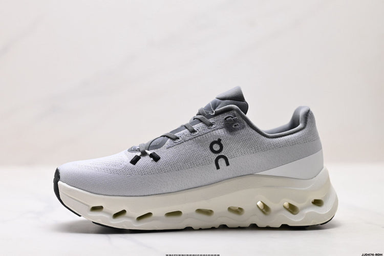 On Cloudtilt Grey & Cream Sneakers