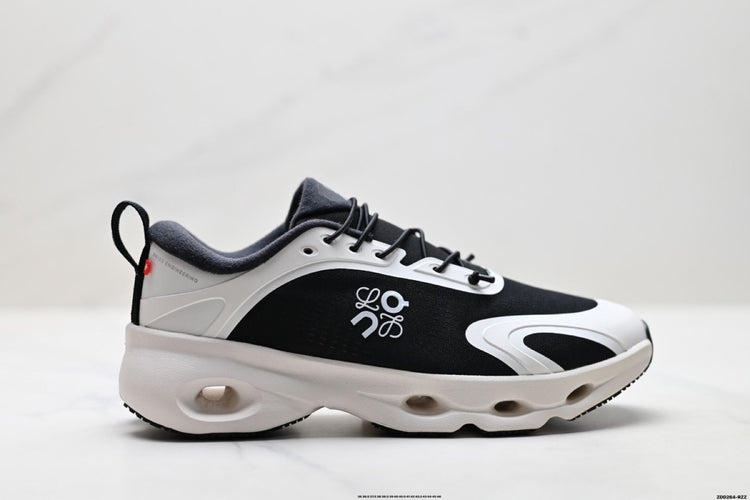 Oudsolo On Black & White Sneakers