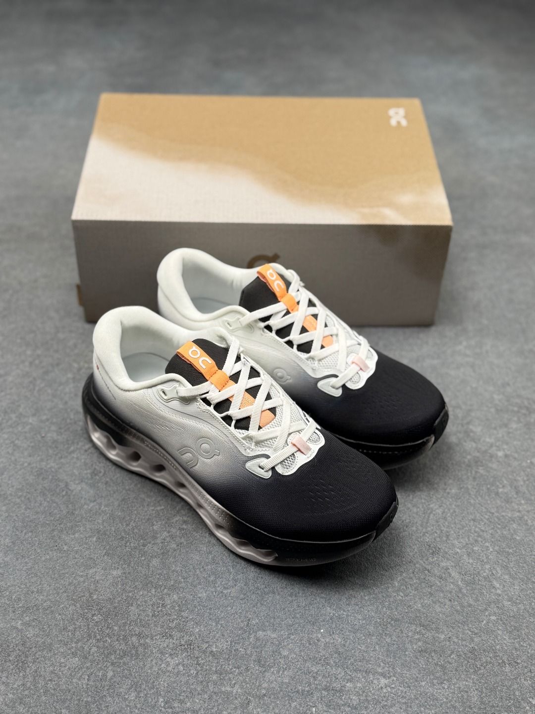 On Cloudsurfer 3 Black & Light Grey Sneakers