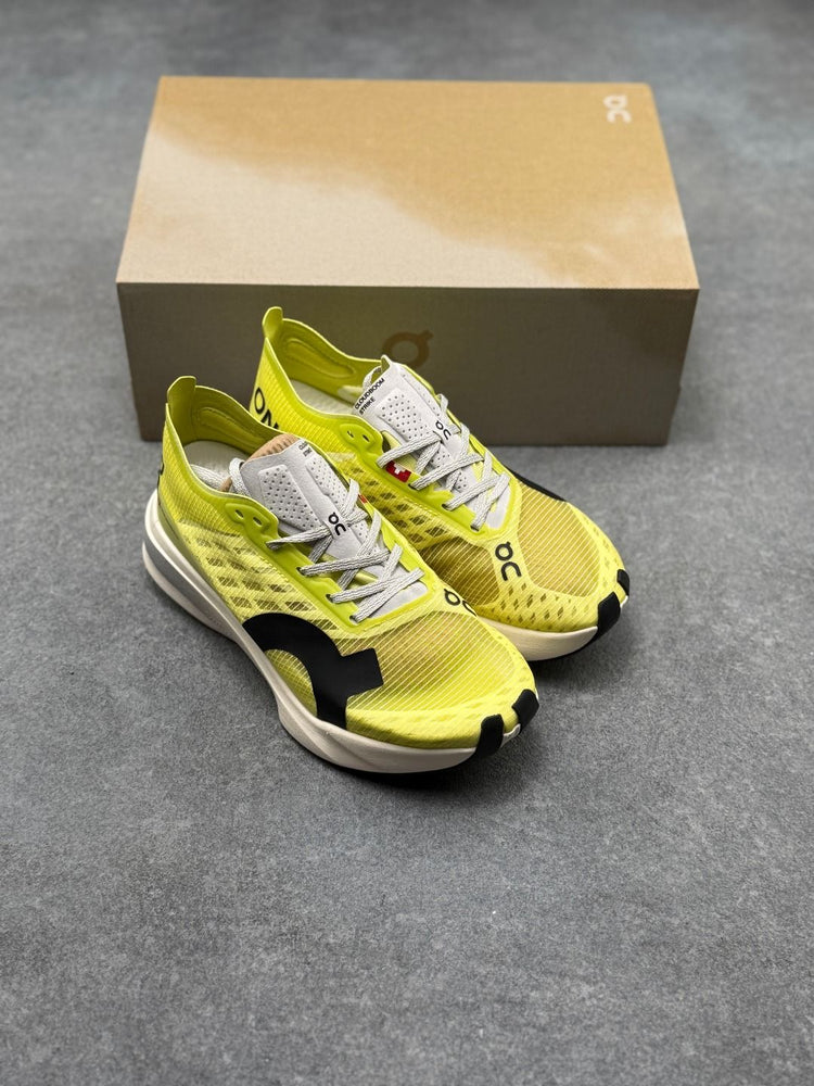 On Cloudboom Strike Limelight Sneakers