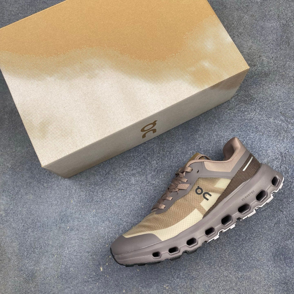 On Cloudvista 2 Taupe & Sand Sneakers