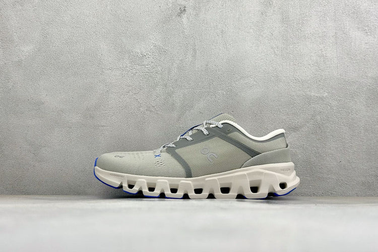 On Cloud X 5 Light Grey & White Sneakers